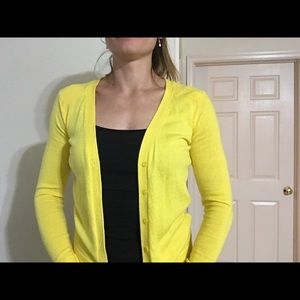 Just in time for Spring! Gap Yellow Cardigan